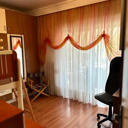 Serenity Peraia, Thessaloniki